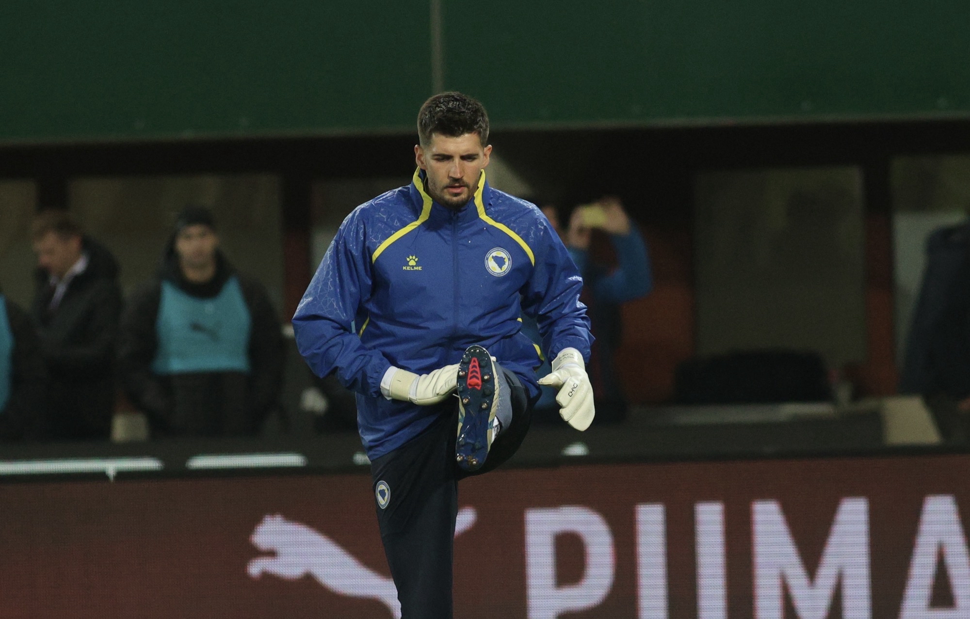 Vasilj bi mogao napraviti transfer karijere: Prate ga dva kluba iz Engleske!